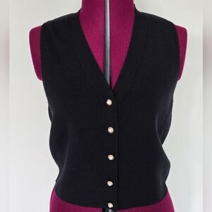 NWT Marbled Sleeveless Sweater Size S V Neck Pearl Button Career Business Casual